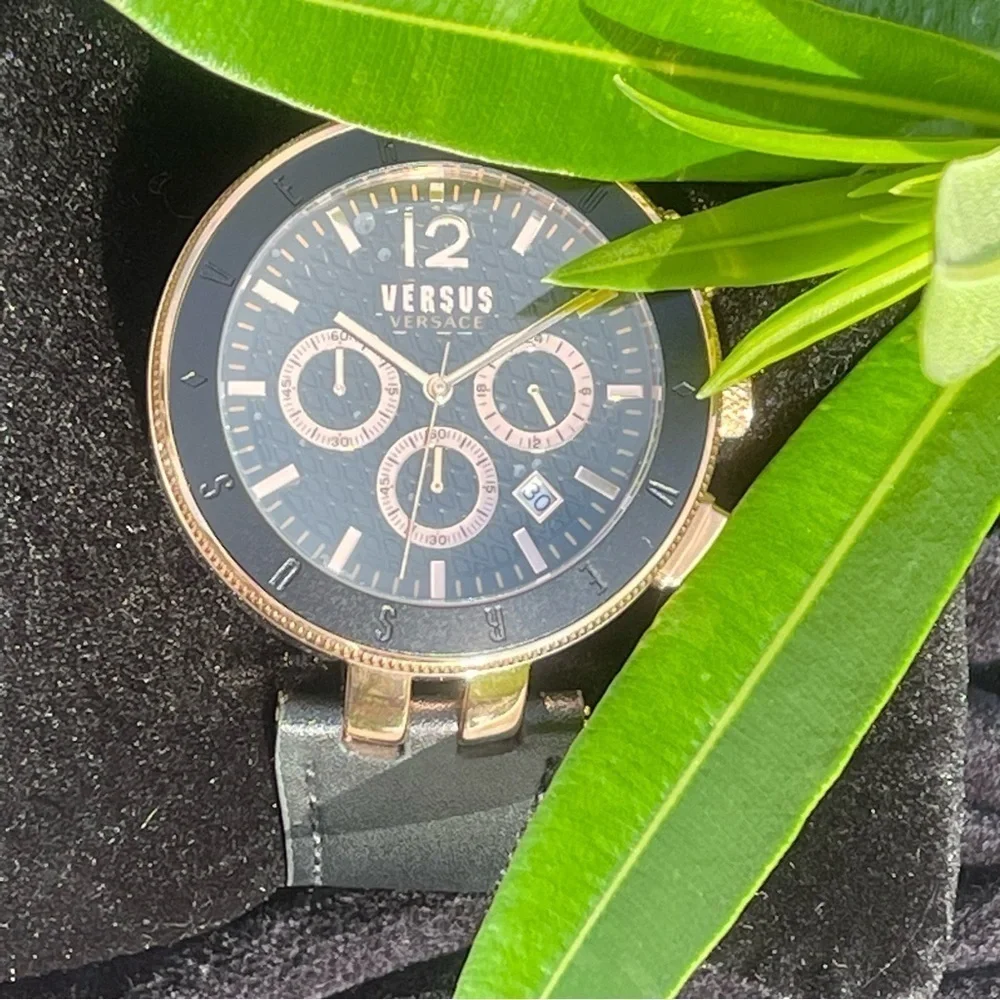 NWT 𝅺Versus Versace Stainless Steel Chronograph Leather Strap Rose Gold